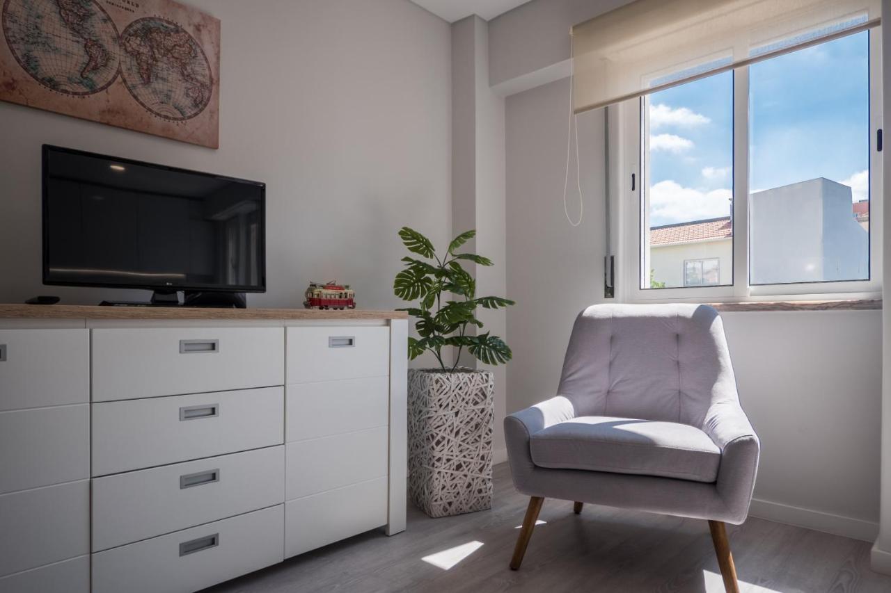 Appartamento Rent4Rest Sao Bento Charming Lisbona Esterno foto